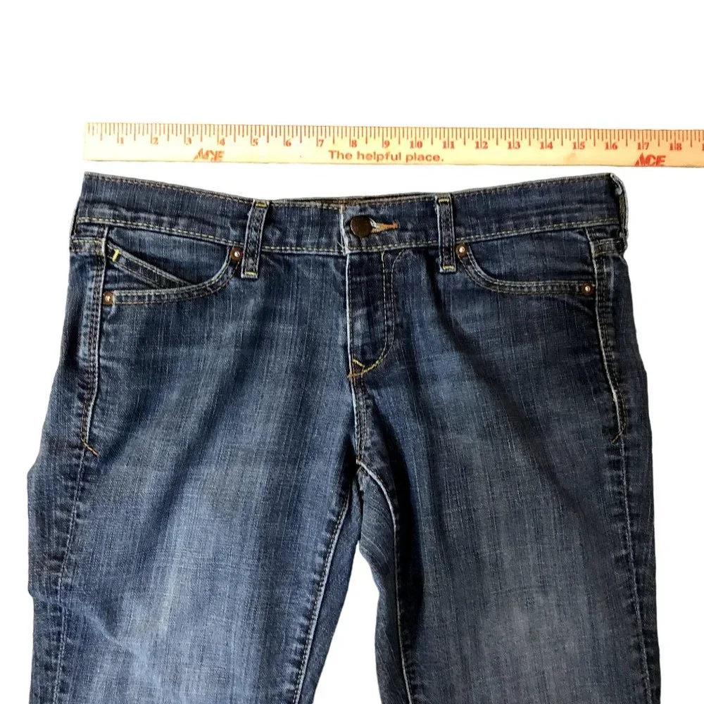 Old Navy The Diva Jeans Womens 4 Regular Used